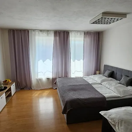V Zlatej Ulicke Apartament *