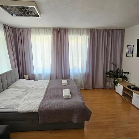 V Zlatej Ulicke Apartment *